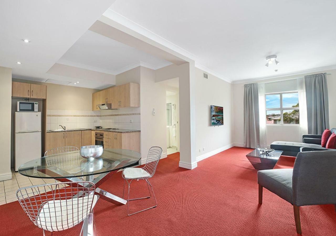 Sydney Airport Suites Экстерьер фото